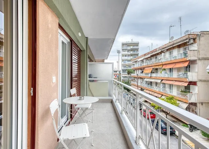 Riviera Modern By μρs Apartmán
